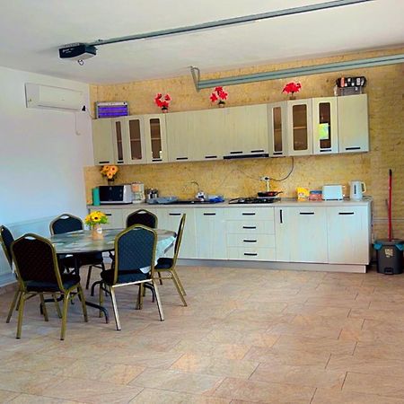Casa Erk Bed & Breakfast Călimăneşti Eksteriør bilde