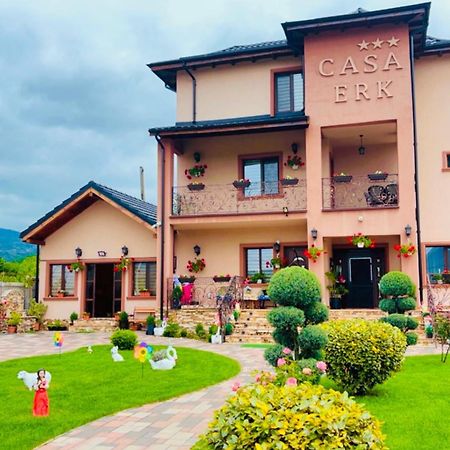 Casa Erk Bed & Breakfast Călimăneşti Eksteriør bilde
