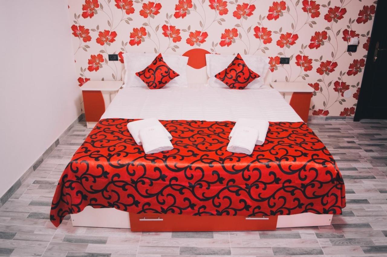 Casa Erk Bed & Breakfast Călimăneşti Eksteriør bilde