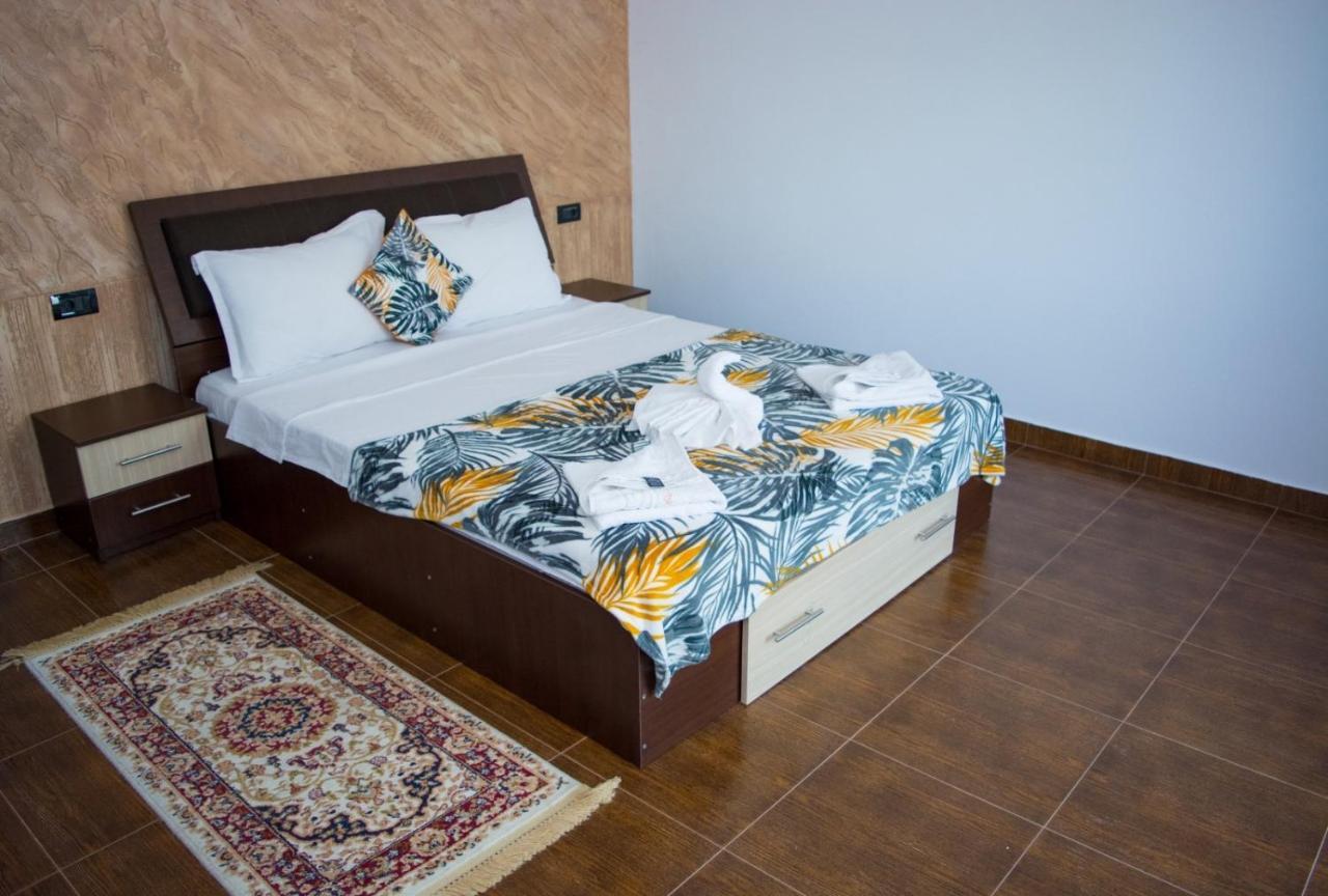 Casa Erk Bed & Breakfast Călimăneşti Eksteriør bilde