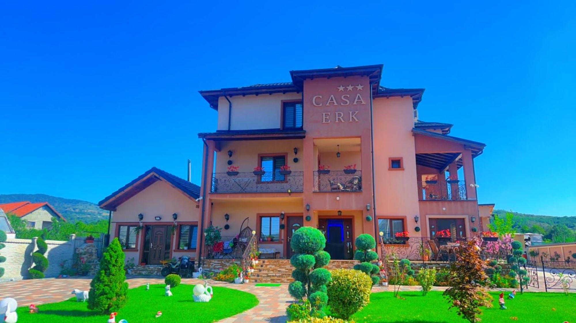 Casa Erk Bed & Breakfast Călimăneşti Eksteriør bilde