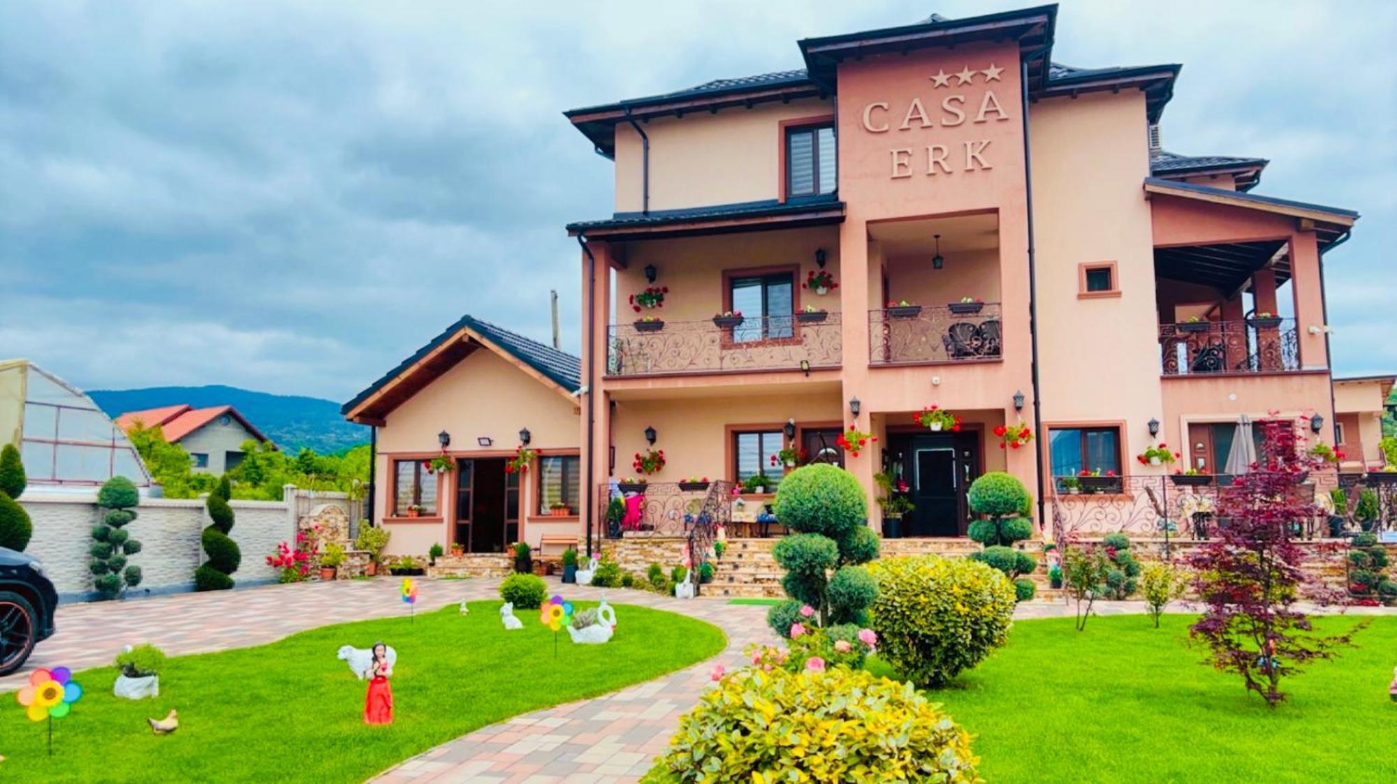 Casa Erk Bed & Breakfast Călimăneşti Eksteriør bilde